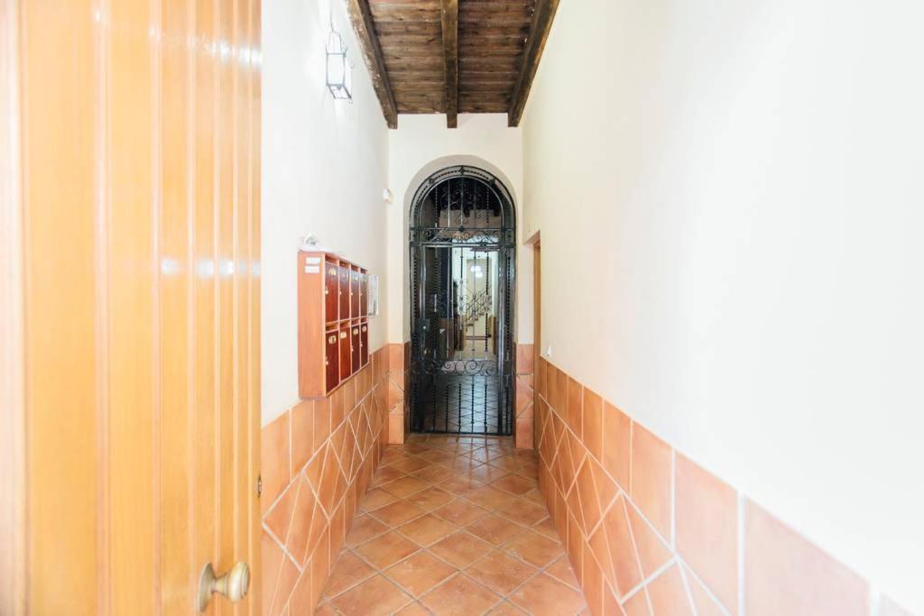 Precioso Apartamento En El Casco Antiguo De Triana Sevilla Buitenkant foto