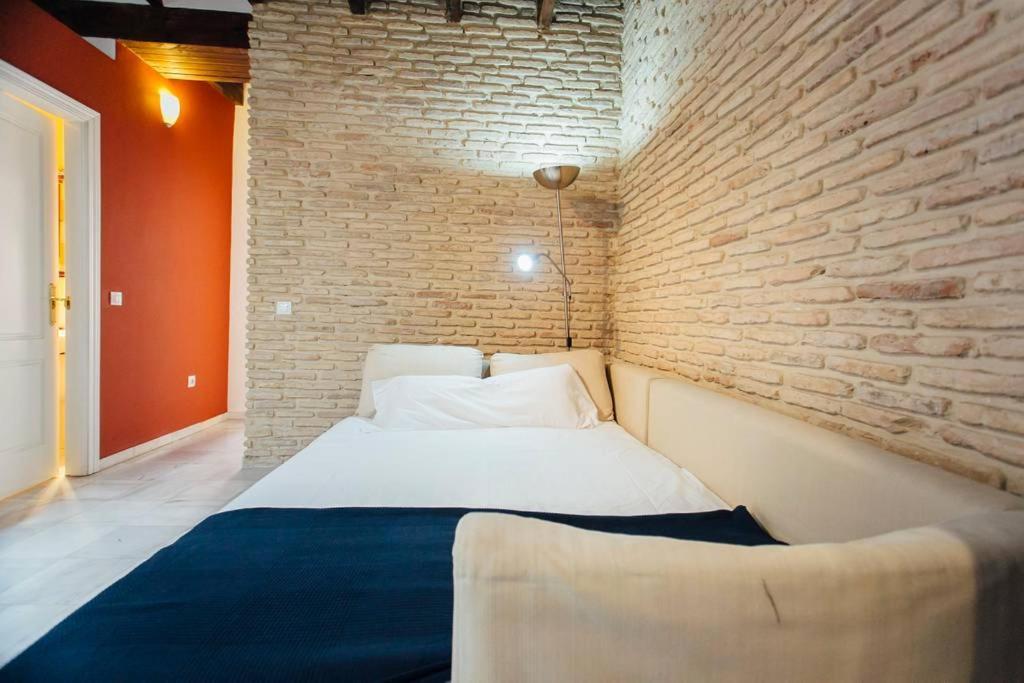 Precioso Apartamento En El Casco Antiguo De Triana Sevilla Buitenkant foto