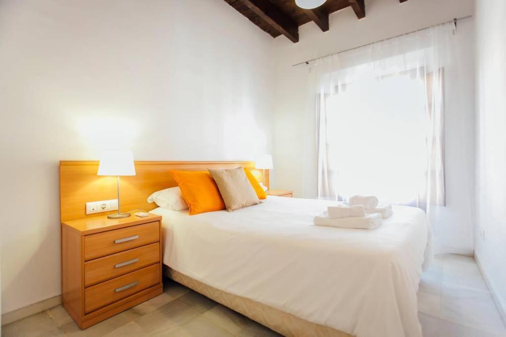 Precioso Apartamento En El Casco Antiguo De Triana Sevilla Buitenkant foto